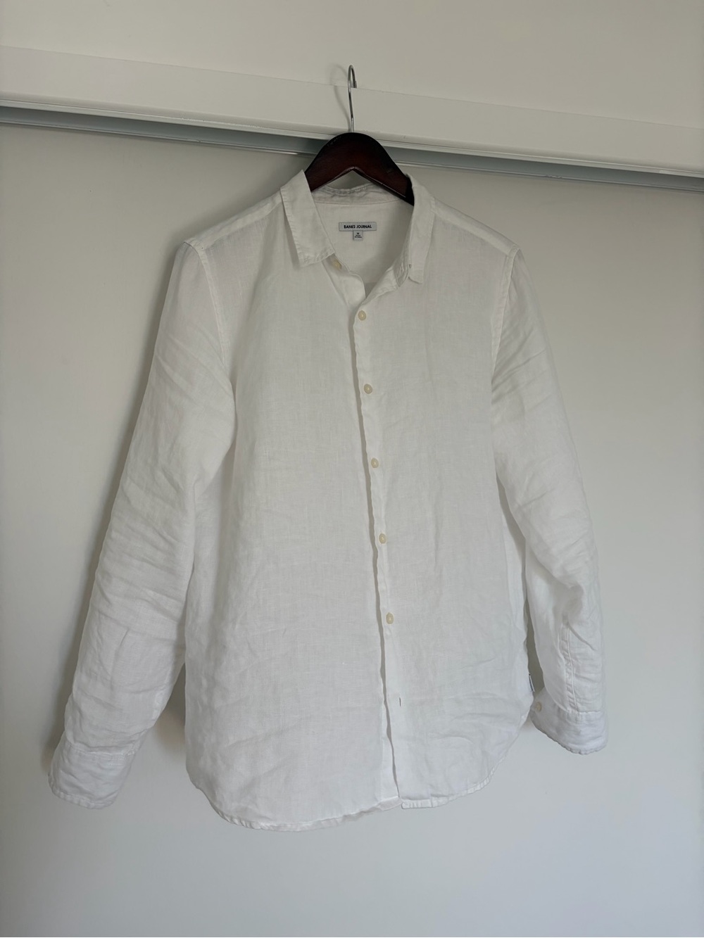 Banks Journal White Linen Button-Up Shirt Medium